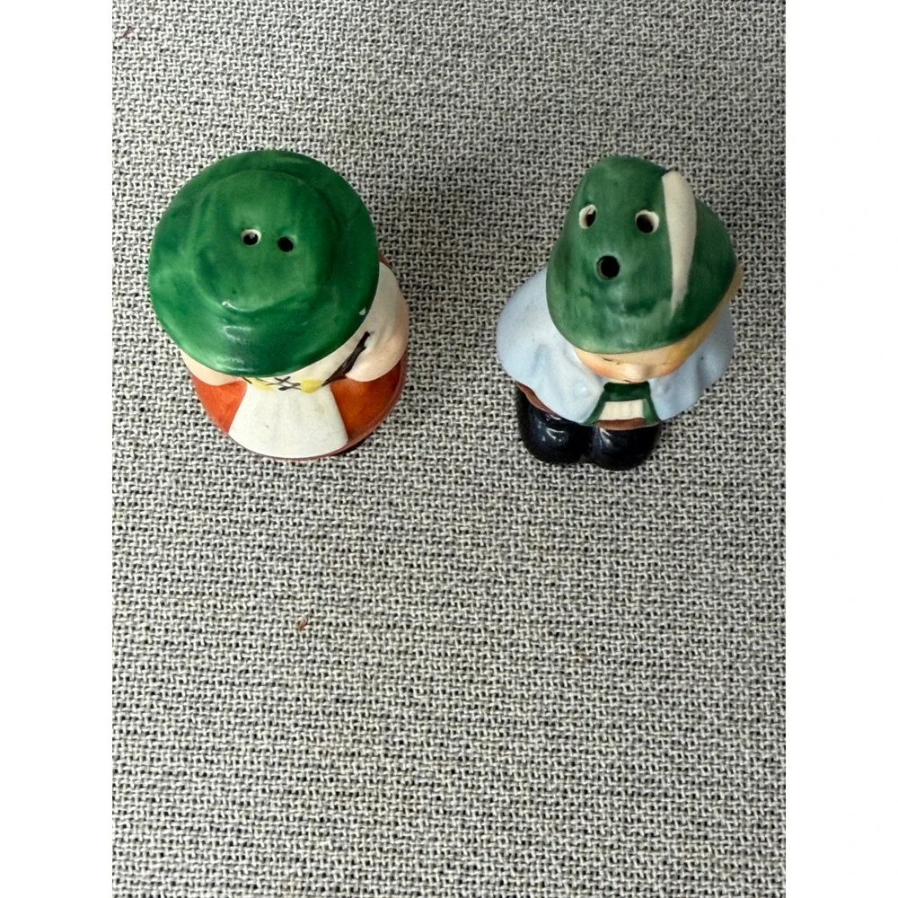 VTG Goebel W Germany Salt and Pepper Shakers Bavarian Boy Girl Lederhosen Set